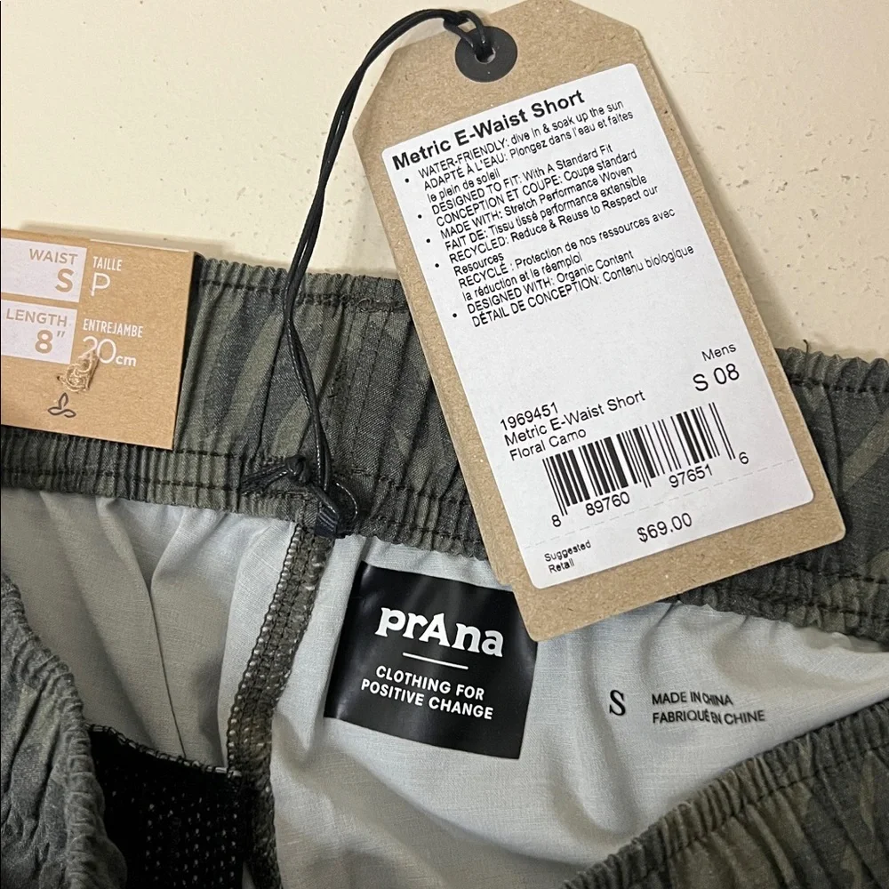 NWT prAna Men’s Size Small Green Gray Floral Camo Metric E-Waist 8